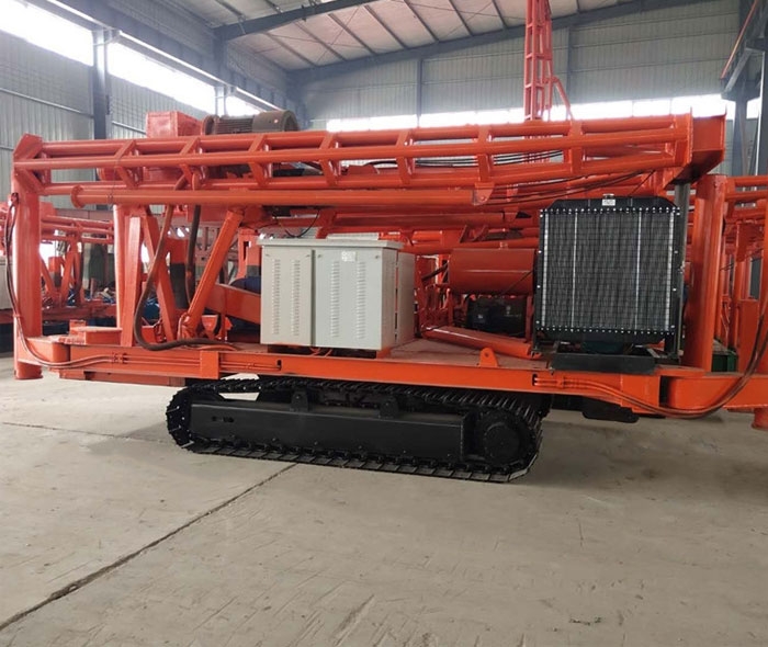 8寸履带式正循环钻机